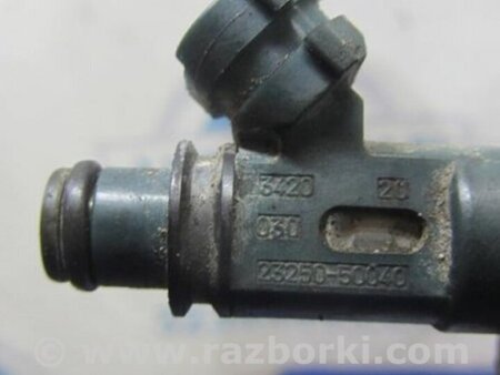ФОТО Форсунка топливная для Toyota Sequoia (01-07) Киев