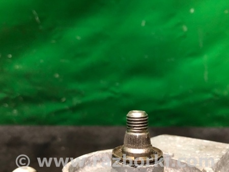 ФОТО Трапеция дворников для Toyota Sienna (11-16) Киев