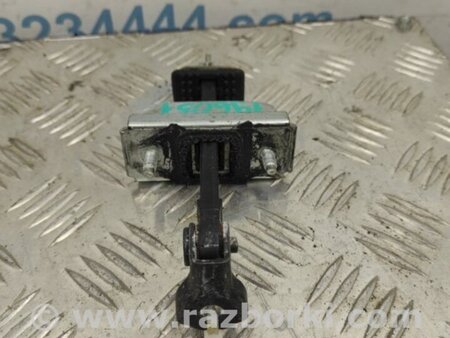 ФОТО Ограничитель двери для Toyota Sienna (11-16) Киев
