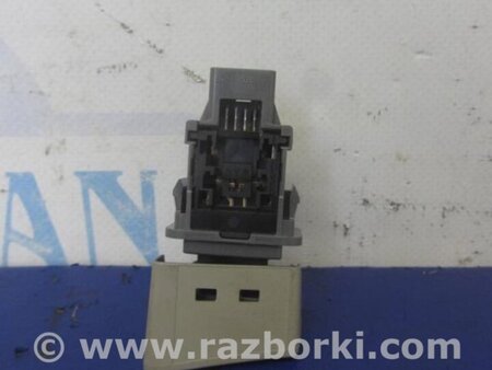 ФОТО Кнопка аварийки для Toyota Sienna (11-16) Киев