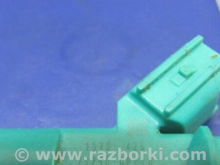 ФОТО Форсунка топливная для Toyota Sienna (11-16) Киев