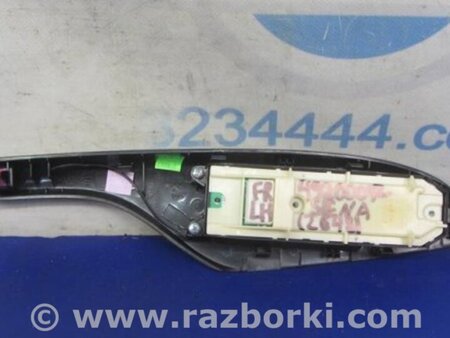 ФОТО Блок управления стеклоподъемником для Toyota Sienna (11-16) Киев