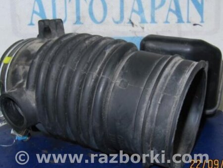 ФОТО Патрубок воздушного фильтра для Toyota Sienna (11-16) Киев