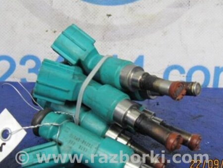 ФОТО Форсунка топливная для Toyota Sienna (11-16) Киев