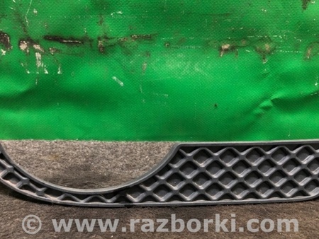 ФОТО Накладка противотуманной фары для Toyota Solara Киев