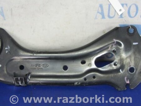 ФОТО Рычаг задний продольный для Hyundai Sonata LF (04.2014-...) Киев