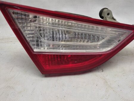 ФОТО Фонарь задний внутренний для Hyundai Sonata YF (09.2009-03.2014) Киев