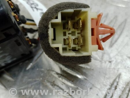 ФОТО Кнопка открывания багажника внутренняя для Hyundai Sonata YF (09.2009-03.2014) Киев