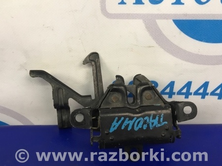 ФОТО Замок капота для Toyota Tacoma 2 (2005-2015) Киев