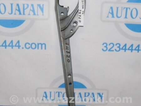 ФОТО Кронштейн замка капота для Scion tC (2005-2010) Киев