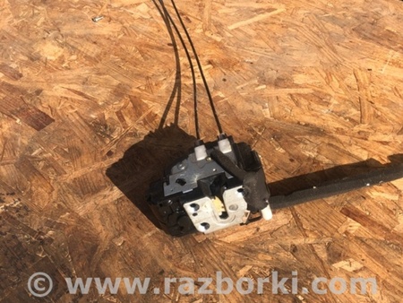 ФОТО Замок двери для Nissan Tiida/Versa C11 Киев