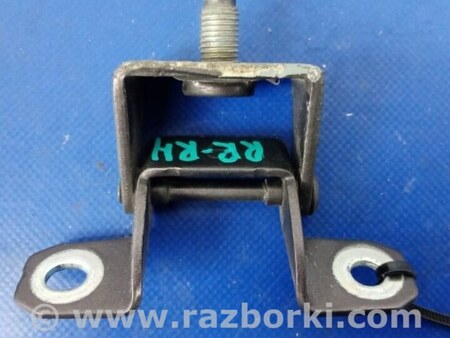 ФОТО Петля крышки багажника для Nissan Tiida/Versa C11 Киев