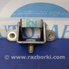 Петля крышки багажника Nissan Tiida/Versa C11