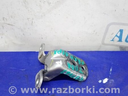 ФОТО Петля двери верхняя для Nissan Tiida/Versa C11 Киев
