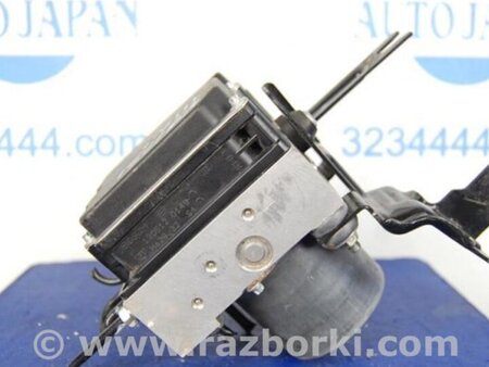 ФОТО Блок ABS для Nissan Tiida/Versa C11 Киев