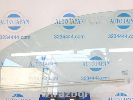ФОТО Стекло двери для Nissan Tiida/Versa C11 Киев
