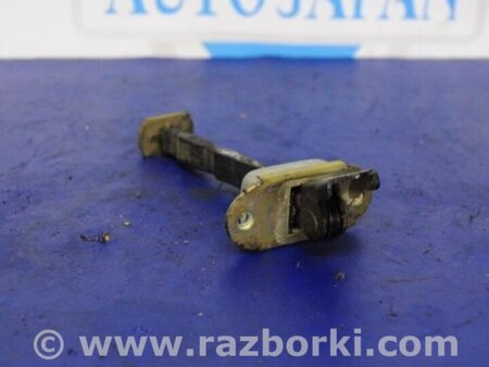 ФОТО Ограничитель двери для Nissan Tiida/Versa C11 Киев