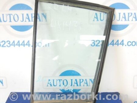 ФОТО Стекло двери глухое для Nissan Tiida/Versa C11 Киев