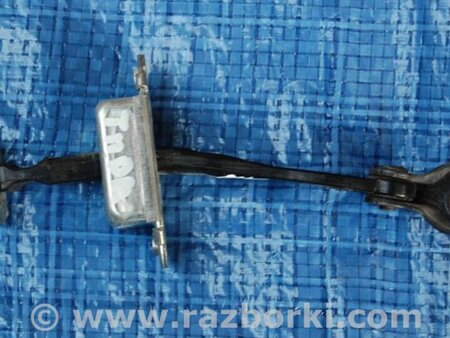 ФОТО Ограничитель двери для Nissan Tiida/Versa C11 Киев