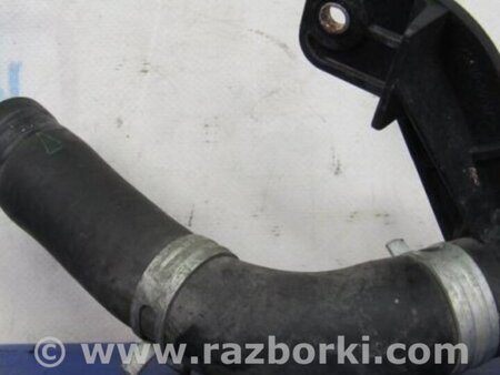 ФОТО Горловина радиатора для Subaru Tribeca B10 Киев