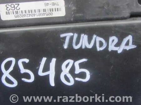ФОТО Блок предохранителей салон для Toyota Tundra (2013-) Киев