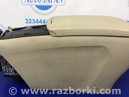 ФОТО Подлокотник для Toyota Venza Киев