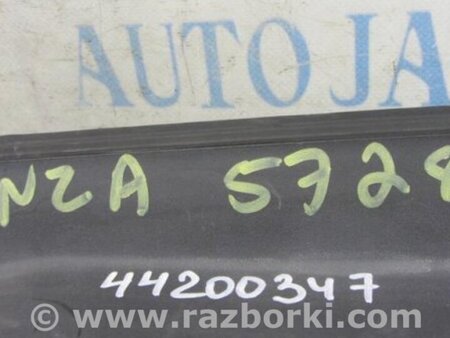 ФОТО Пластик под лобовое стекло (Жабо) для Toyota Venza Киев