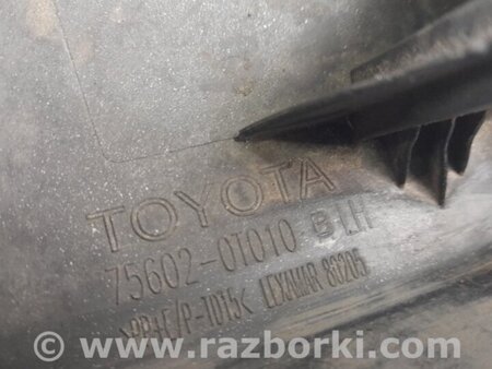ФОТО Накладка крыла для Toyota Venza Киев