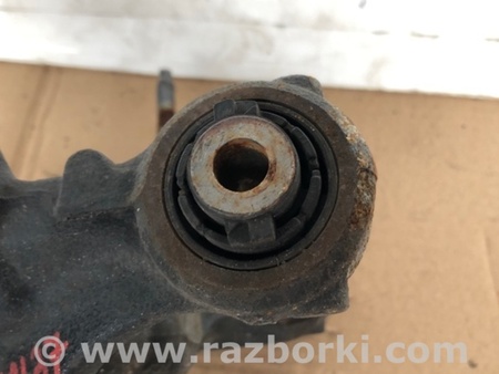 ФОТО Цапфа для Mazda 3 BM (2013-...) (III) Киев