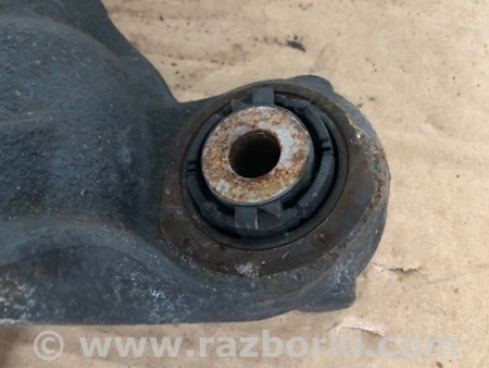 ФОТО Цапфа для Mazda 3 BM (2013-...) (III) Киев