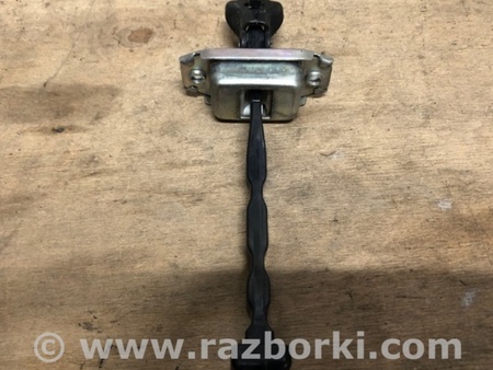 ФОТО Ограничитель двери для Mazda 3 BM (2013-...) (III) Киев