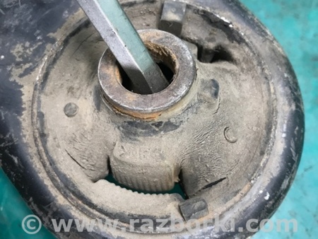 ФОТО Рычаг передний нижний для Toyota Auris E150 (10.2006-11.2012) Киев