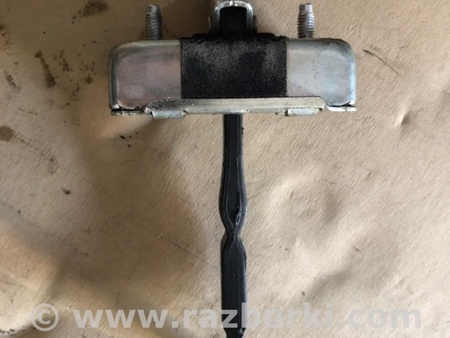 ФОТО Ограничитель двери для Toyota Auris E150 (10.2006-11.2012) Киев