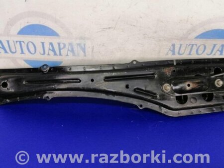 ФОТО Балка двигателя продольная для Toyota Avensis T250 (02.2003-10.2009) Киев