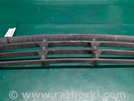 ФОТО Решетка переднего бампера для Volkswagen Bora A4 (08.1998-01.2005) Киев