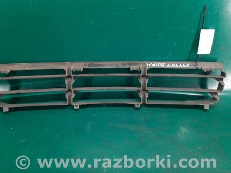 ФОТО Решетка переднего бампера для Volkswagen Bora A4 (08.1998-01.2005) Киев