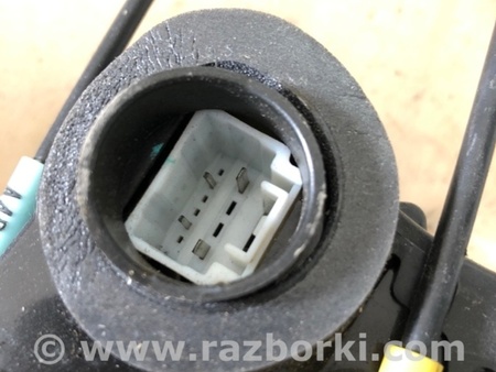 ФОТО Замок двери для Toyota Camry 50 XV50 (08.2011-11.2014) Киев