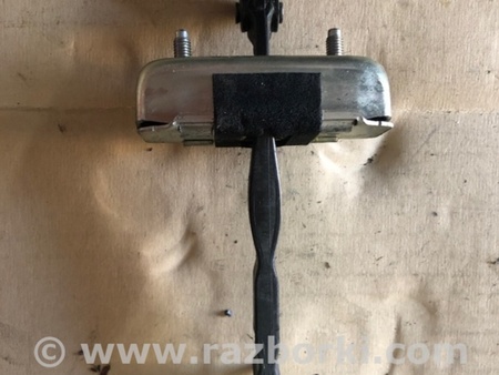 ФОТО Ограничитель двери для Toyota Camry 50 XV50 (08.2011-11.2014) Киев