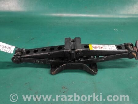 ФОТО Домкрат для Jeep Compass (06-15) Киев