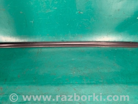 ФОТО Молдинги для Toyota Corolla E120 (08.2000-02.2007) Киев