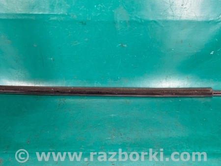 ФОТО Молдинги для Toyota Corolla E120 (08.2000-02.2007) Киев