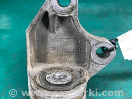 ФОТО Кронштейн крепления КПП для Ford Focus 3 (01.2010 - 03.2018) Киев