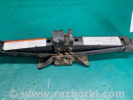 ФОТО Домкрат для Mitsubishi Galant Киев