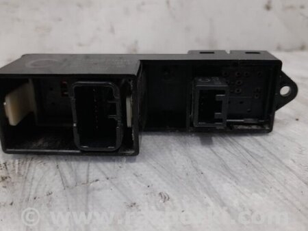 ФОТО Кнопка стеклоподьемника для Mitsubishi Galant Киев