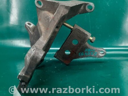 ФОТО Кронштейн компрессора кондиционера для Subaru Impreza WRX Киев