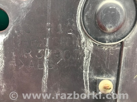 ФОТО Накладка крышки багажника для Mitsubishi Lancer IX 9 (03-07) Киев