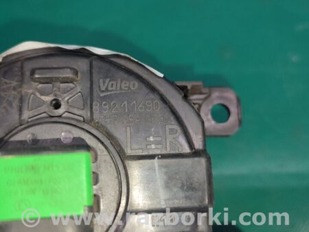 ФОТО Противотуманная фара для Nissan LEAF (10-17) Киев