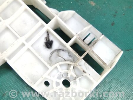 ФОТО Кронштейн фары для Nissan LEAF (10-17) Киев