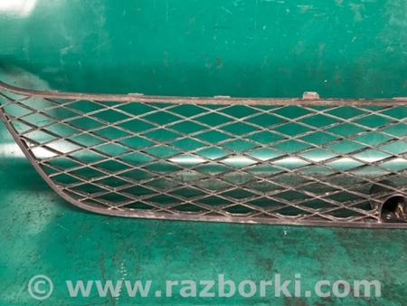 ФОТО Решетка переднего бампера для Mitsubishi Outlander XL Киев