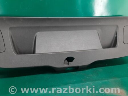 ФОТО Обшивка крышки багажника для Volkswagen Passat B8 (07.2014-...) Киев